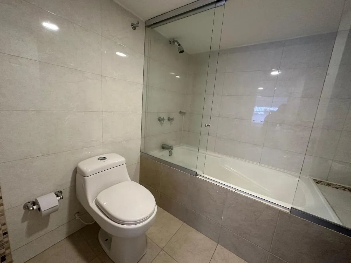 One Fourteen Rooms Bogota Hotel