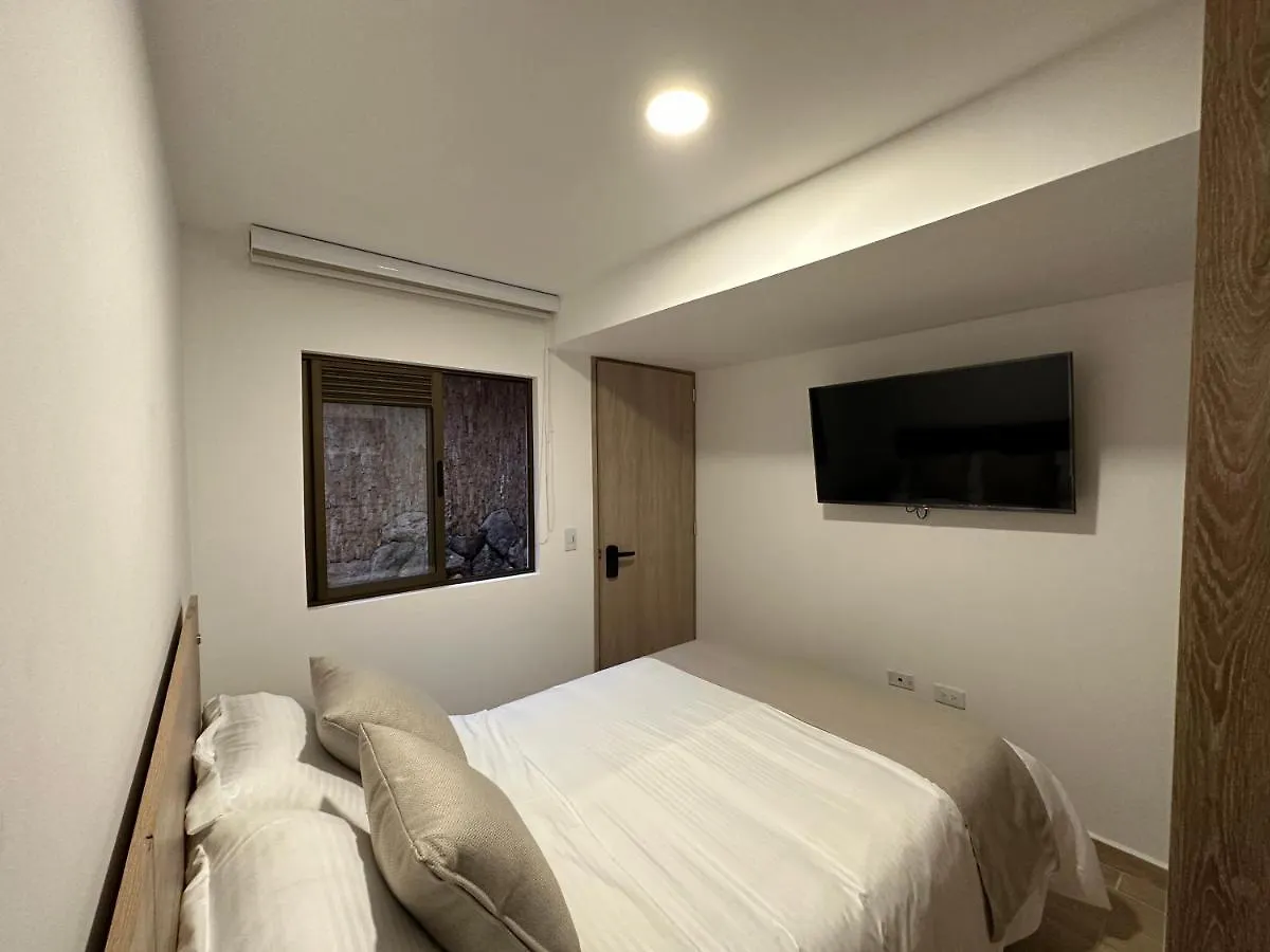 Hotel One Fourteen Rooms Bogota
